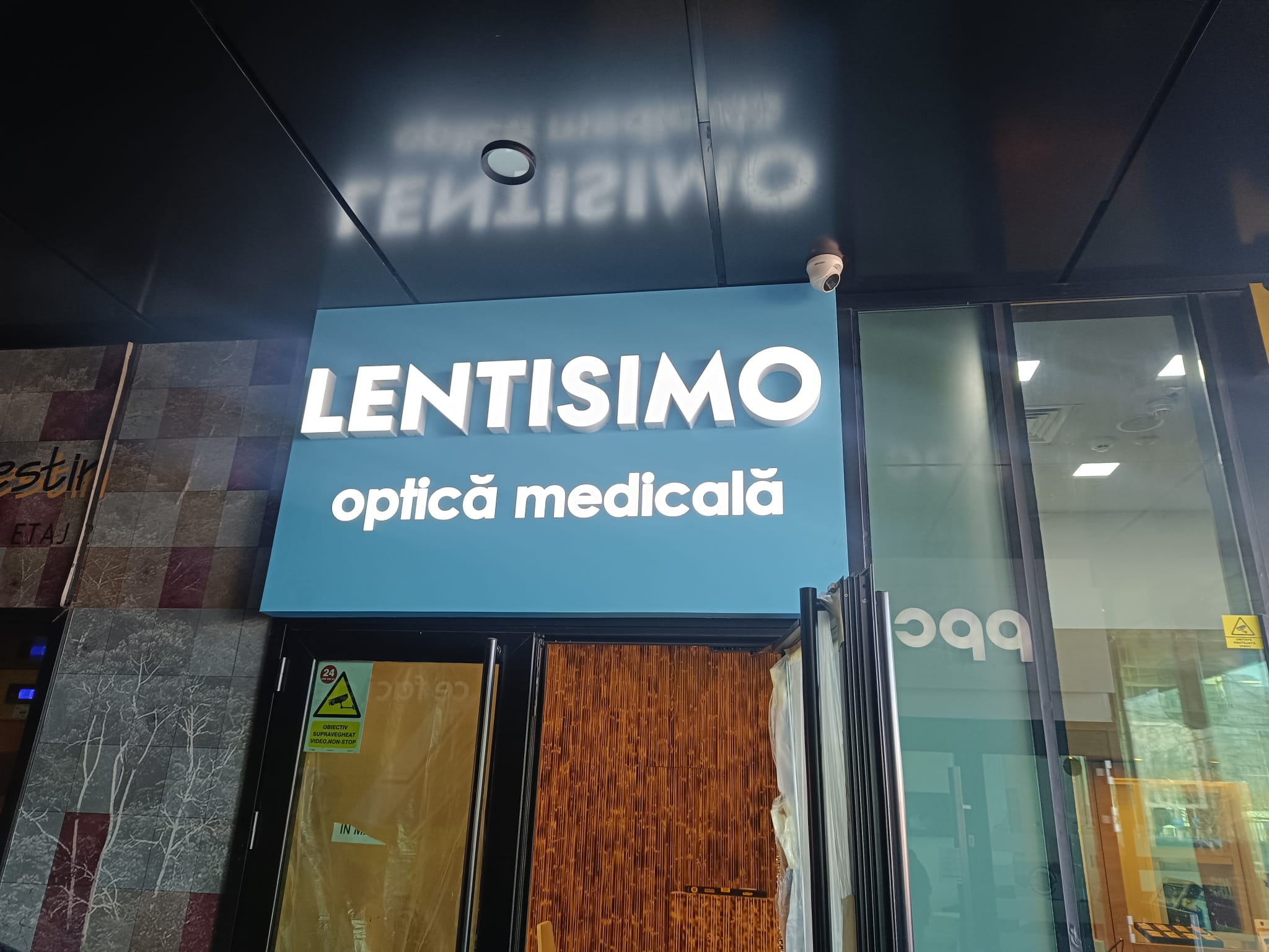 Logo din plexiglas personalizat Lentisimo